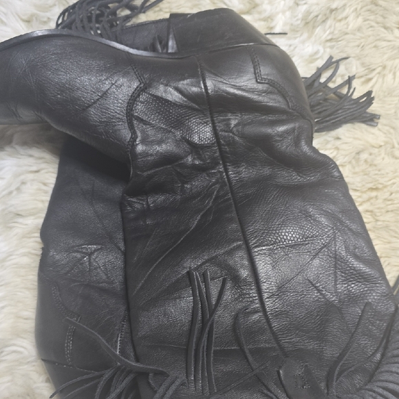 Dingo Black Leather Fringe Heeled Boots - Picture 3 of 6